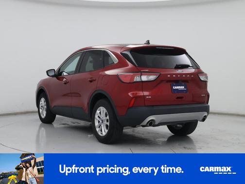 Red 2021 Ford Escape SE