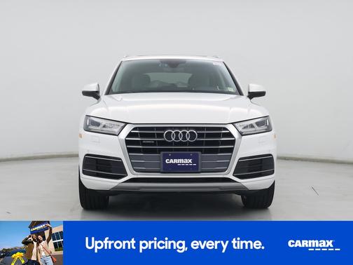 White 2018 Audi Q5 Premium Plus
