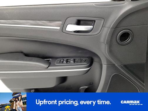 White 2022 Chrysler 300 Touring