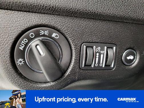 White 2022 Chrysler 300 Touring