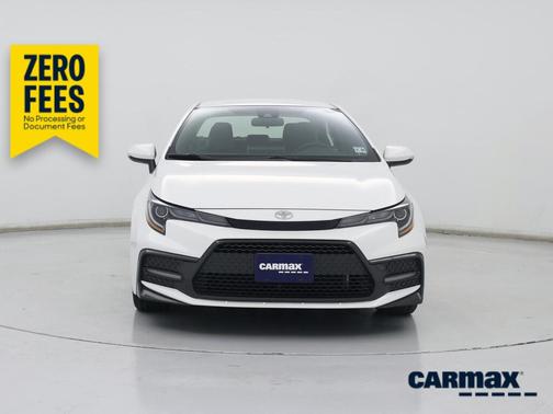 White 2021 Toyota Corolla SE