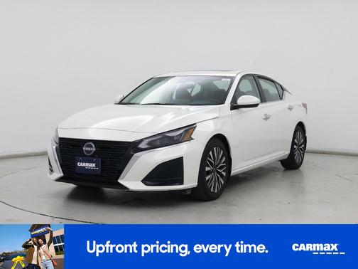 2023 Nissan Altima SV