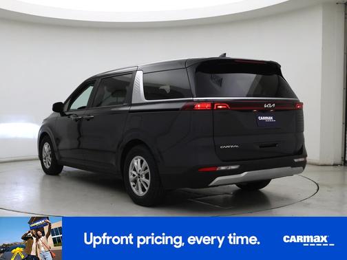 2024 Kia Carnival LX Seat Package