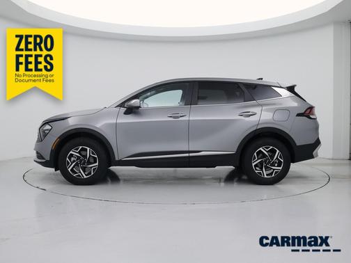 Gray 2023 Kia Sportage LX