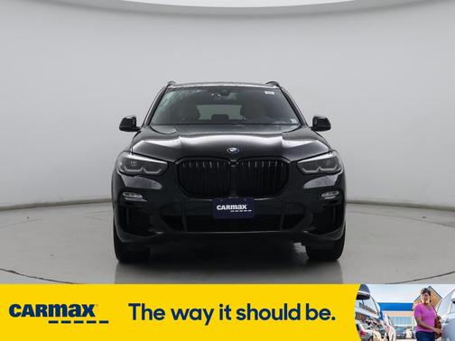 2021 BMW X5 M50i