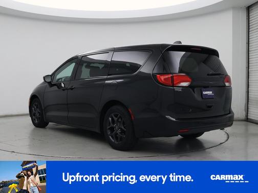 2019 Chrysler Pacifica Touring Plus