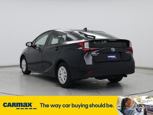 2019 Toyota Prius LE
