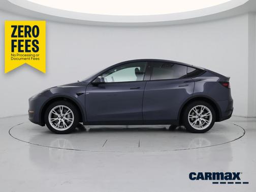 Gray 2023 Tesla Model Y Long Range
