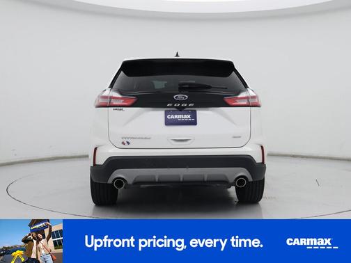 White 2023 Ford Edge Titanium