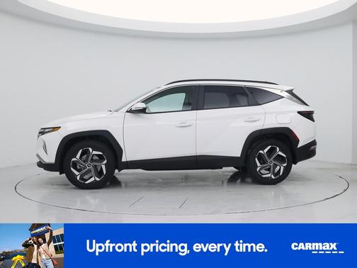 White 2023 Hyundai TUCSON SEL