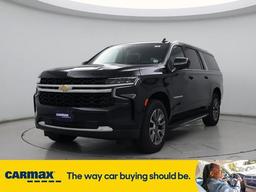2022 Chevrolet Suburban LS