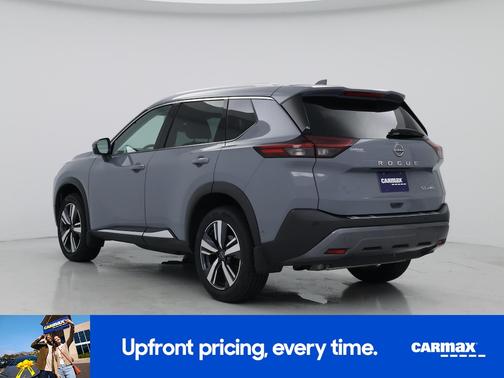 Gray 2023 Nissan Rogue SL
