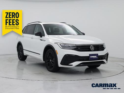 White 2022 Volkswagen Tiguan SE R-Line Black