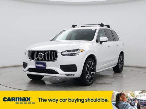2020 Volvo XC90 T6 Momentum