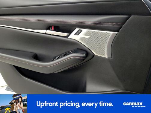 2023 Mazda Mazda3 Carbon Edition