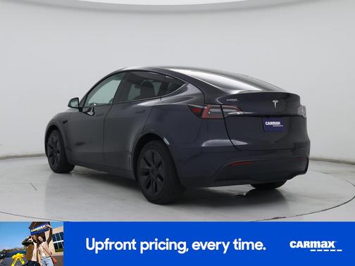 Gray 2025 Tesla Model Y Long Range
