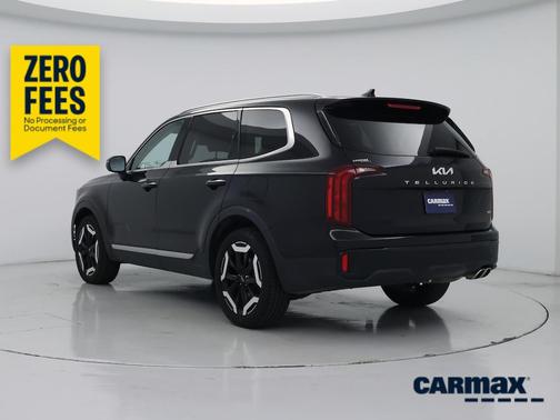 Black 2023 Kia Telluride S