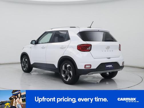 2023 Hyundai VENUE SEL