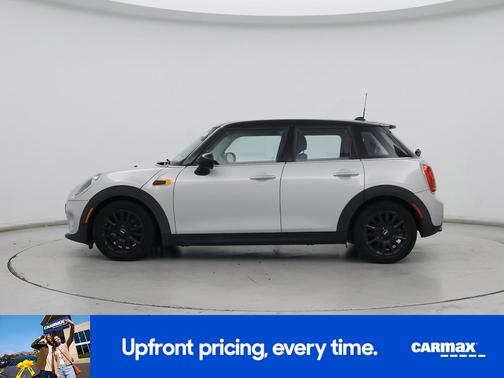 2017 MINI Hardtop Cooper