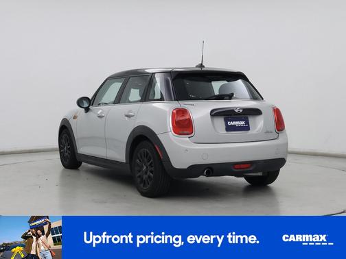 2017 MINI Hardtop Cooper