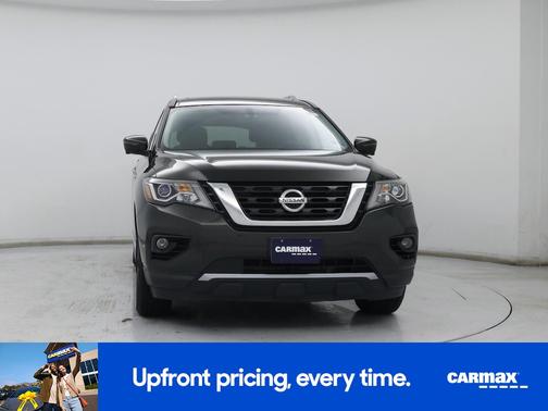 2017 Nissan Pathfinder Platinum