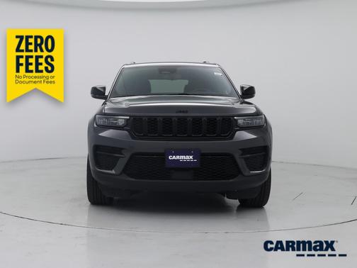 Gray 2023 Jeep Grand Cherokee Altitude X