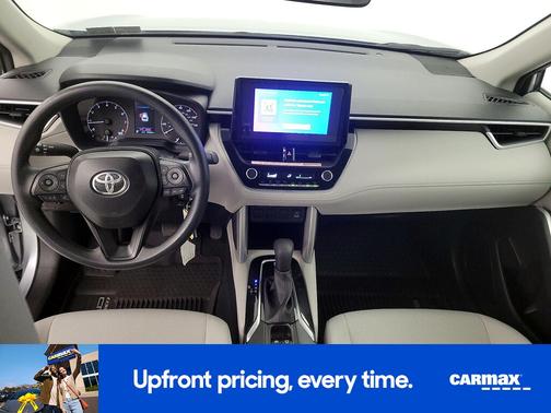 Silver 2025 Toyota Corolla Cross L