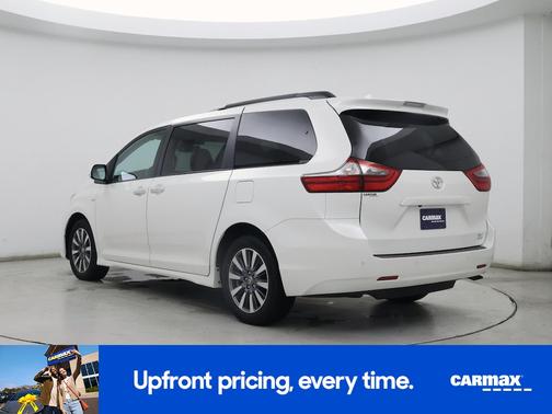 2020 Toyota Sienna XLE Premium