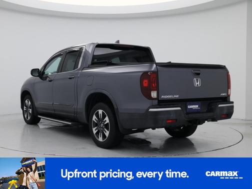 Gray 2017 Honda Ridgeline RTL