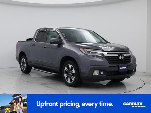 Gray 2017 Honda Ridgeline RTL