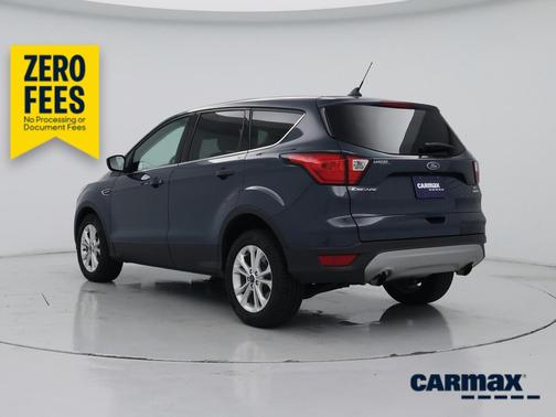 Blue 2019 Ford Escape SE