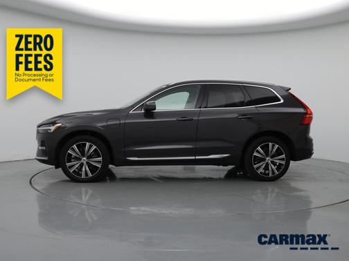Gray 2022 Volvo XC60 Recharge Plug-In Hybrid T8 Inscription