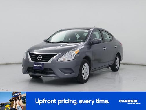 2016 Nissan Versa SV