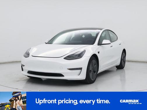 White 2022 Tesla Model 3