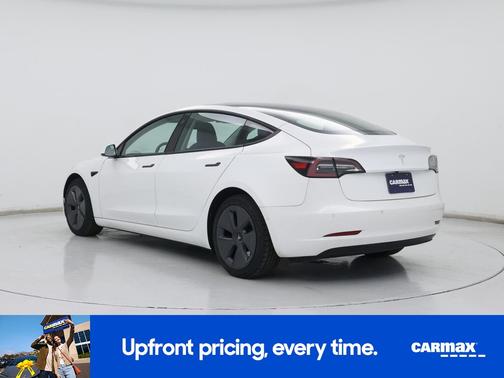White 2022 Tesla Model 3