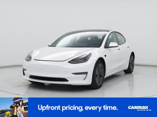 White 2022 Tesla Model 3
