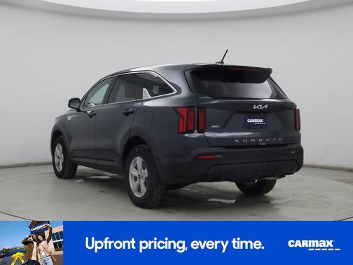 2022 Kia Sorento LX