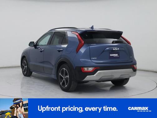 2023 Kia Niro SX