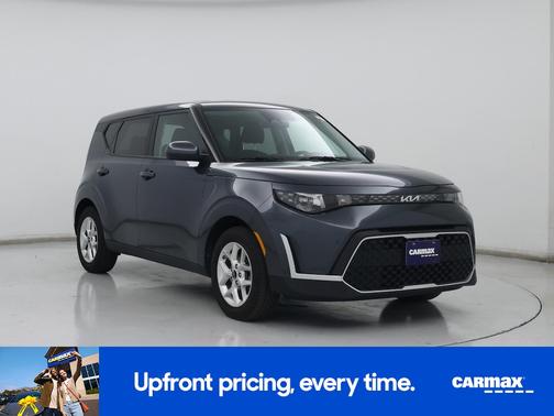 Gray 2025 Kia Soul LX