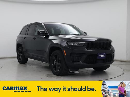 2022 Jeep Grand Cherokee Altitude