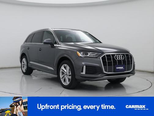 Gray 2022 Audi Q7 Premium