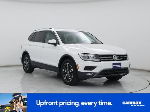 White 2019 Volkswagen Tiguan SEL