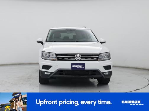 White 2019 Volkswagen Tiguan SEL