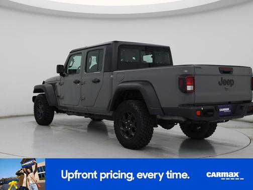 Gray 2023 Jeep Gladiator Sport