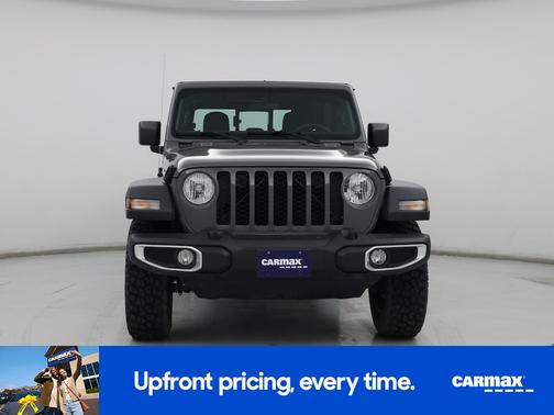 Gray 2023 Jeep Gladiator Sport