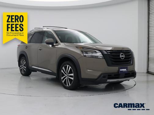 Tan 2023 Nissan Pathfinder Platinum