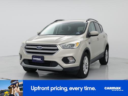 Gold 2017 Ford Escape SE