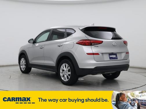 2021 Hyundai TUCSON SE