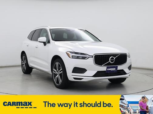 2019 Volvo XC60 T6 Momentum