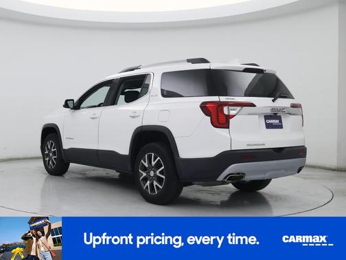 White 2022 GMC Acadia SLE